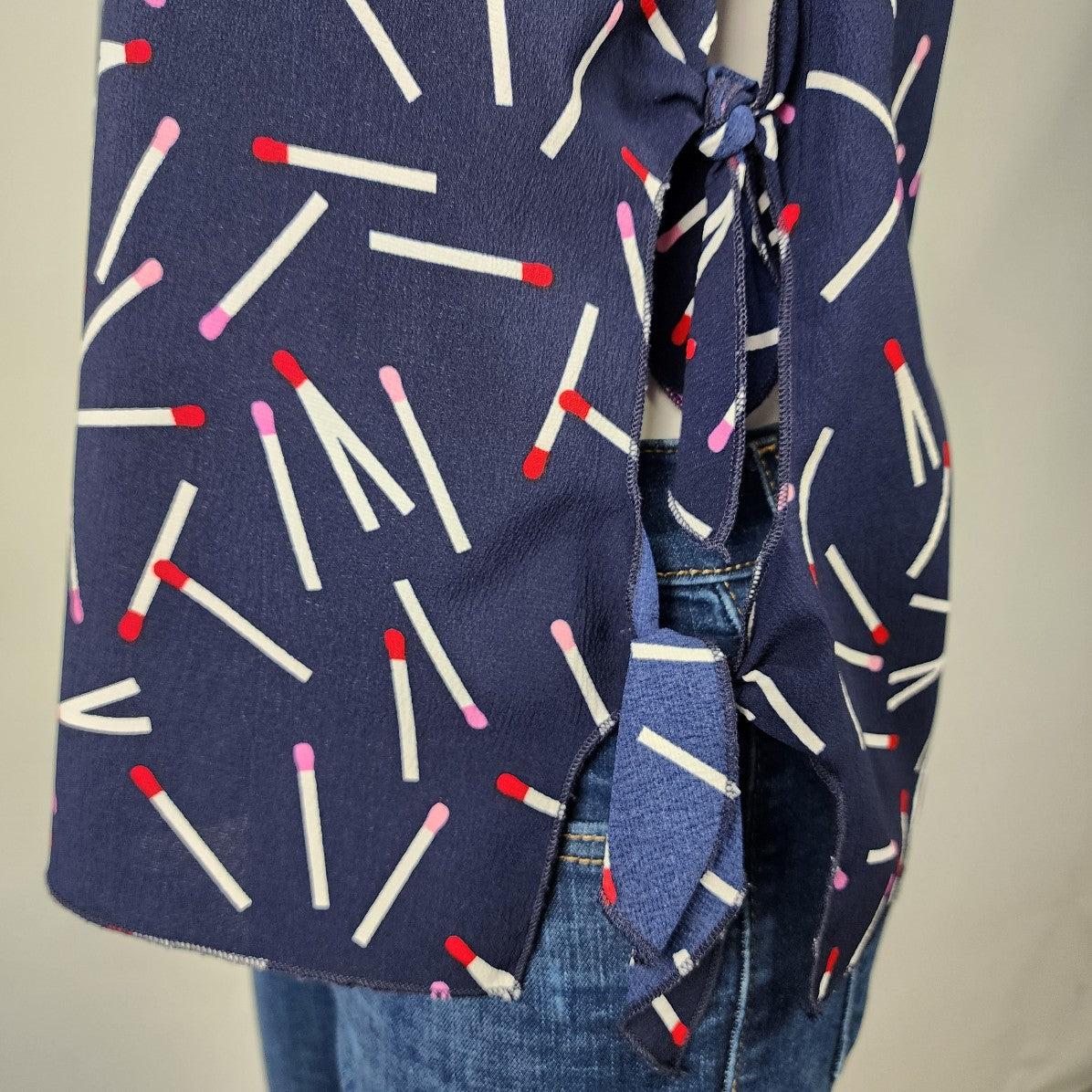 Molly Bracken Navy Blue Matchstick Print Sleeveless Blouse Size S