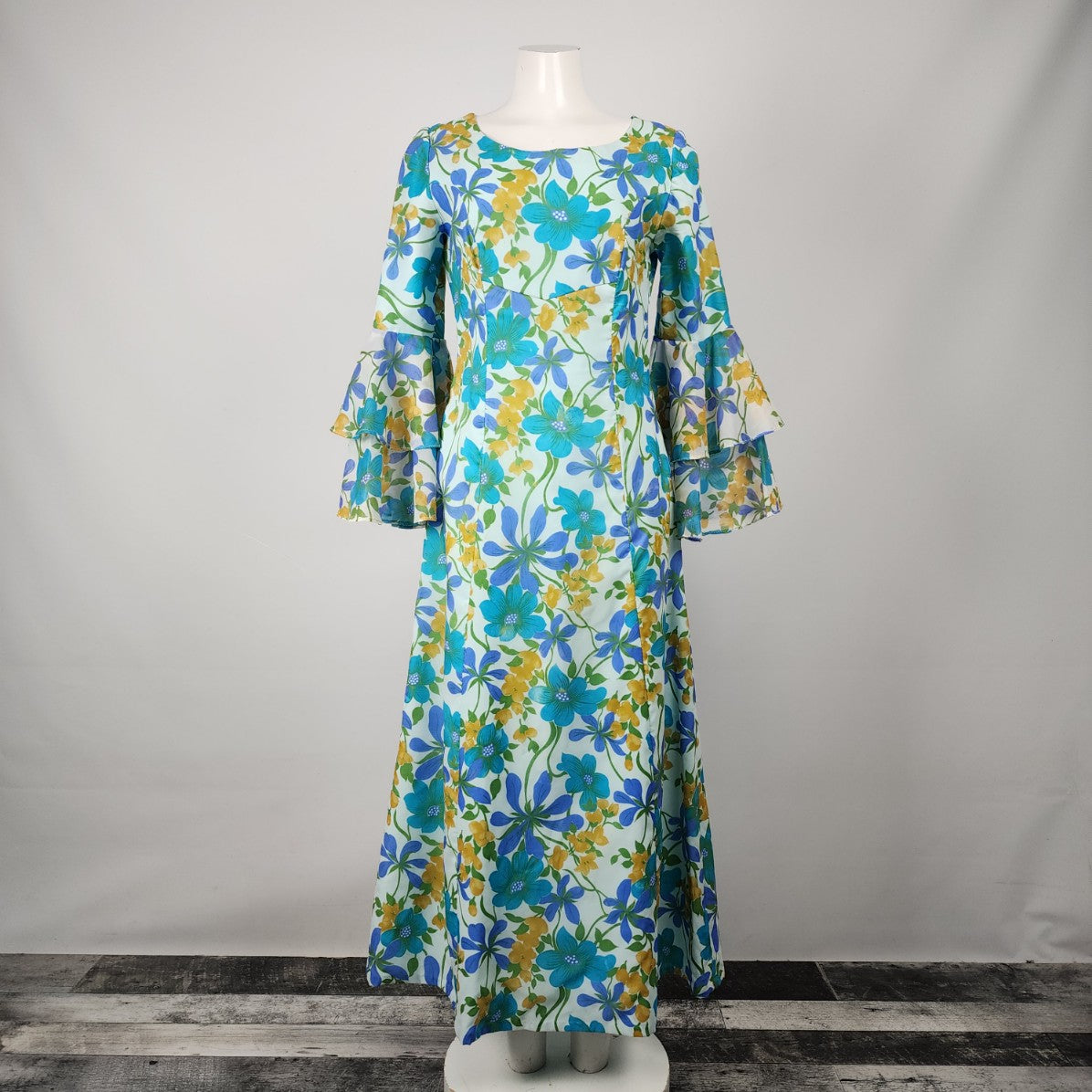 Vintage Blue Flower Belle Sleeve Maxi Dress Size M