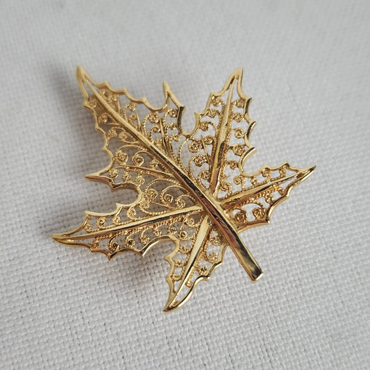 14K Gold Maple Leaf Brooch