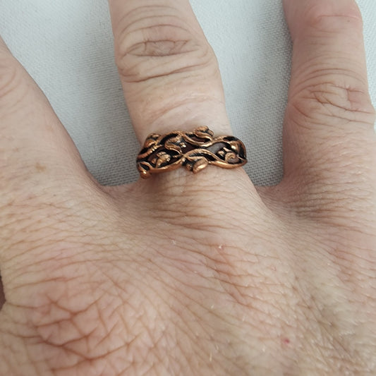 Vintage Copper Floral Ring Size 8