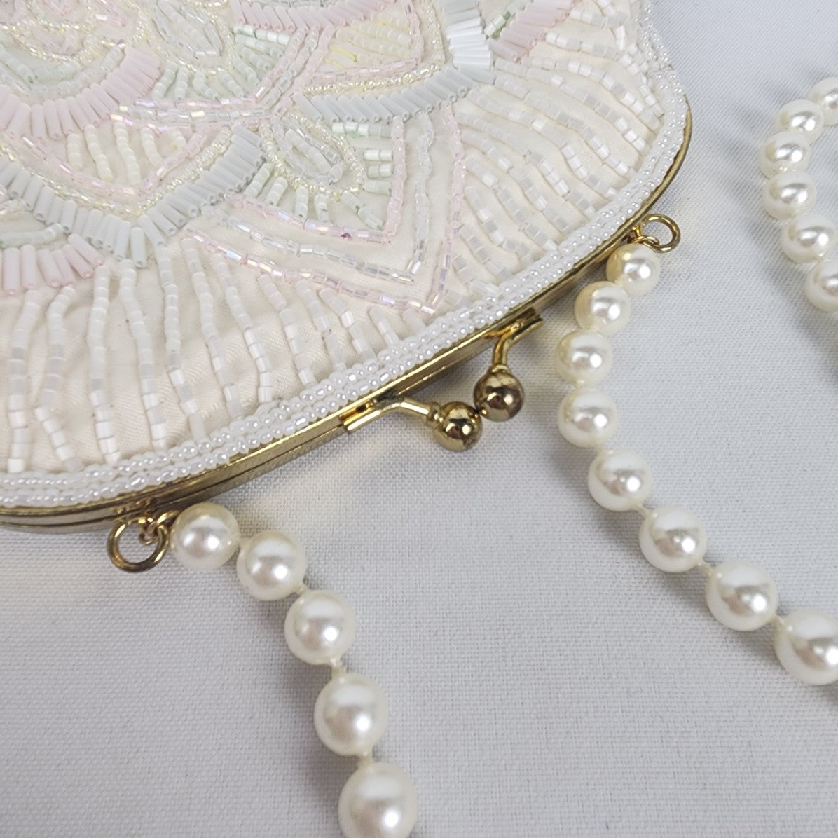 Vintage Goldco Cream Beaded Clutch Purse