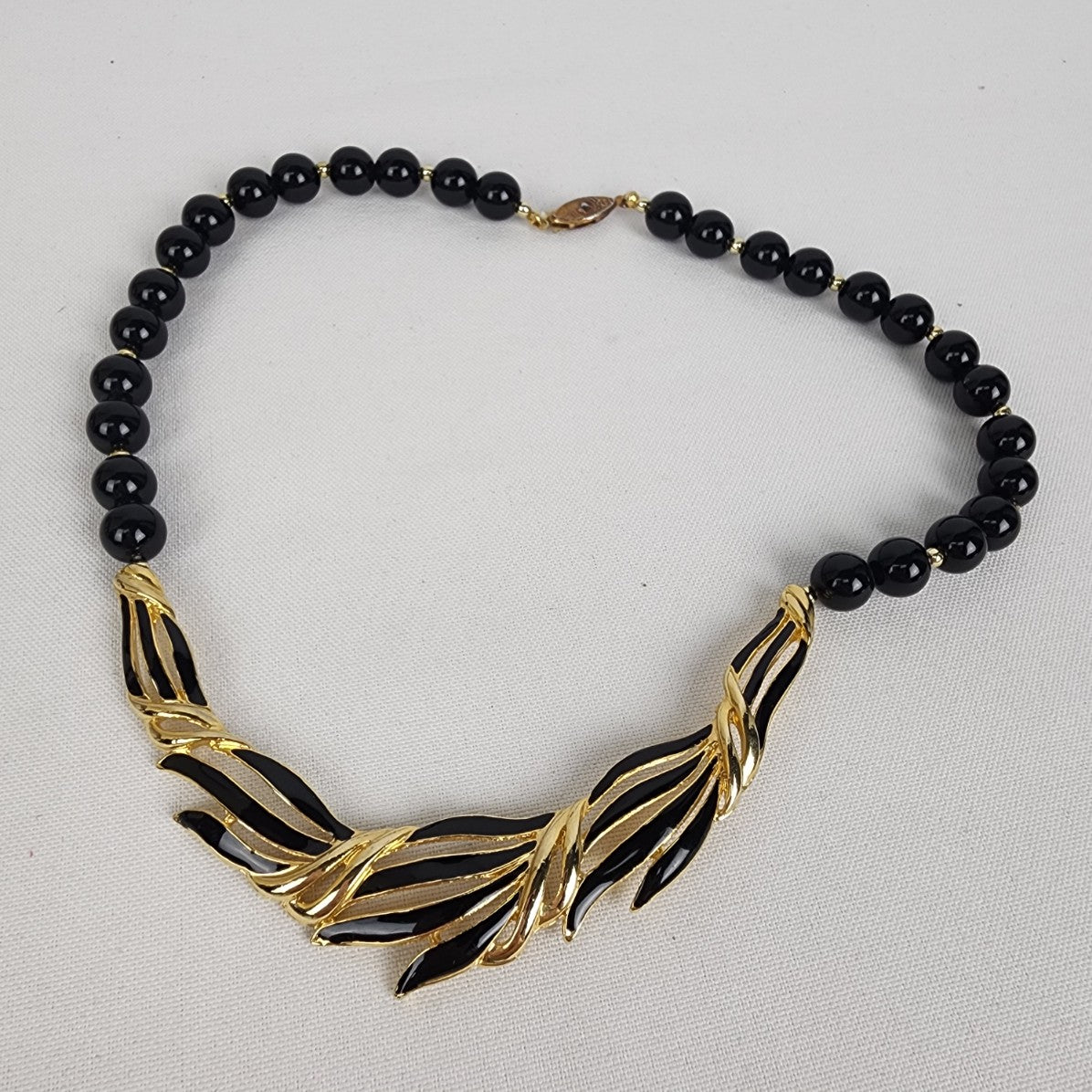 Vintage Gold Tone Black Beaded Collar Necklace