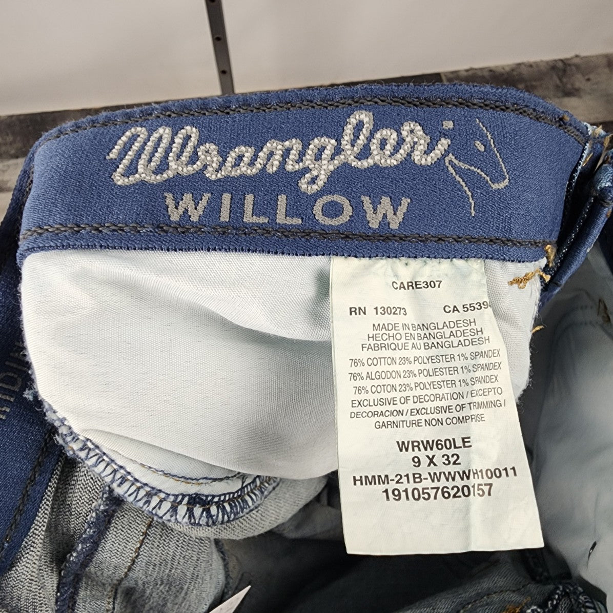 Wrangler Willow Ultimate Riding Jean Straight Leg Denim Jeans Size 9/32