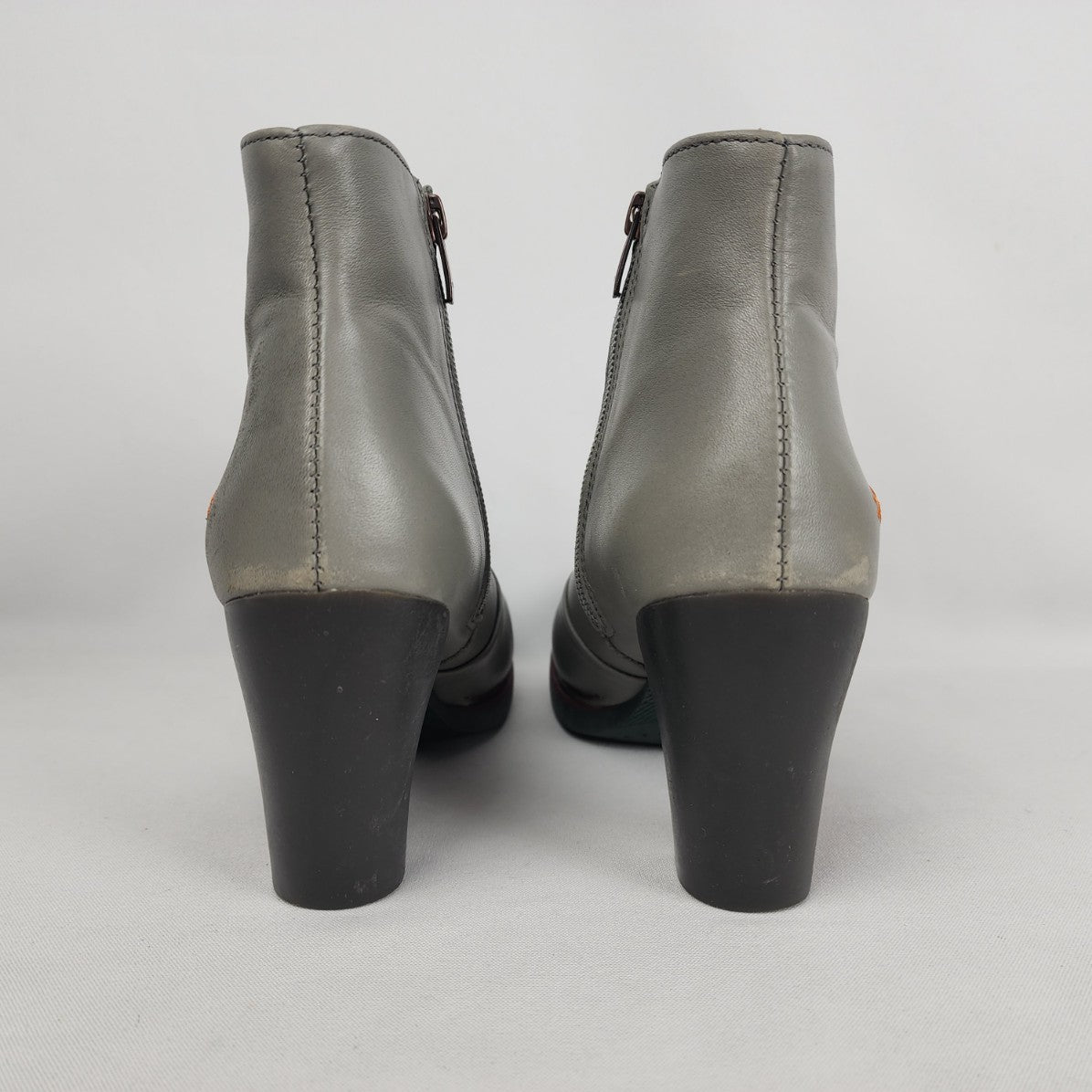 Art Company Grey Leather Heeled Boots Size 8.5