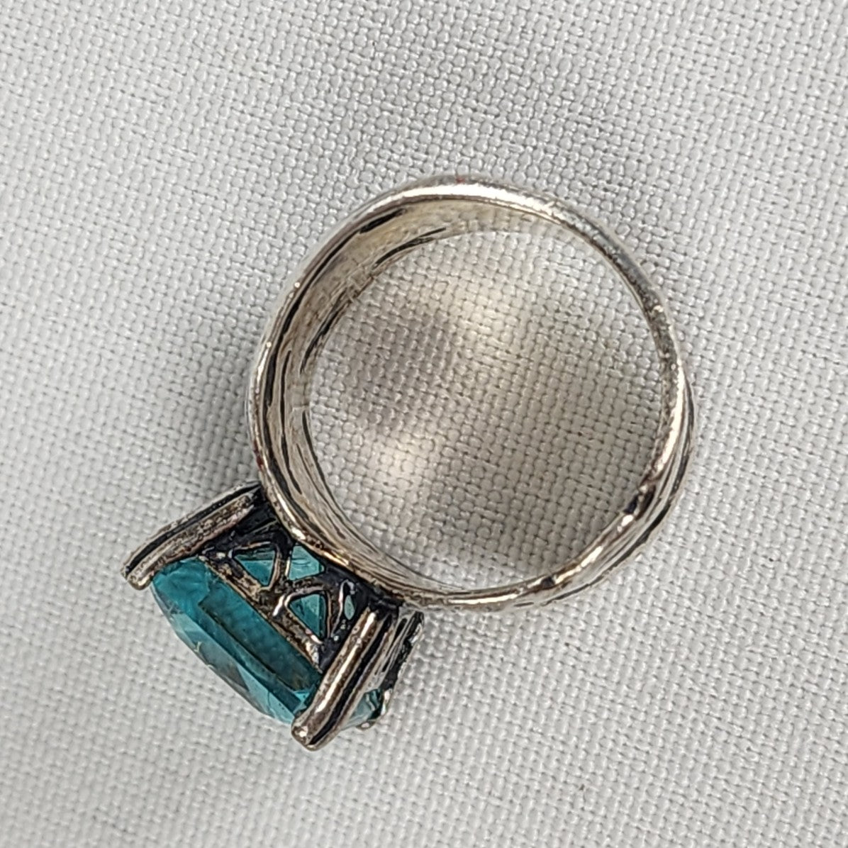 Silpada 925 Sterling Silver Aqua Blue Glass Statement Ring Size 8