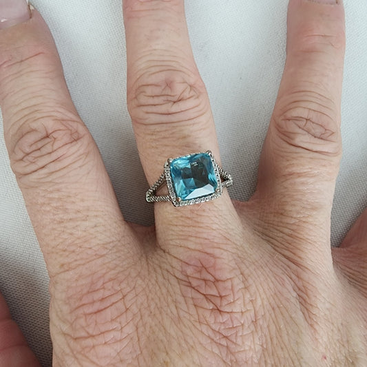 Silver & Blue Square Stone Ring Size 8