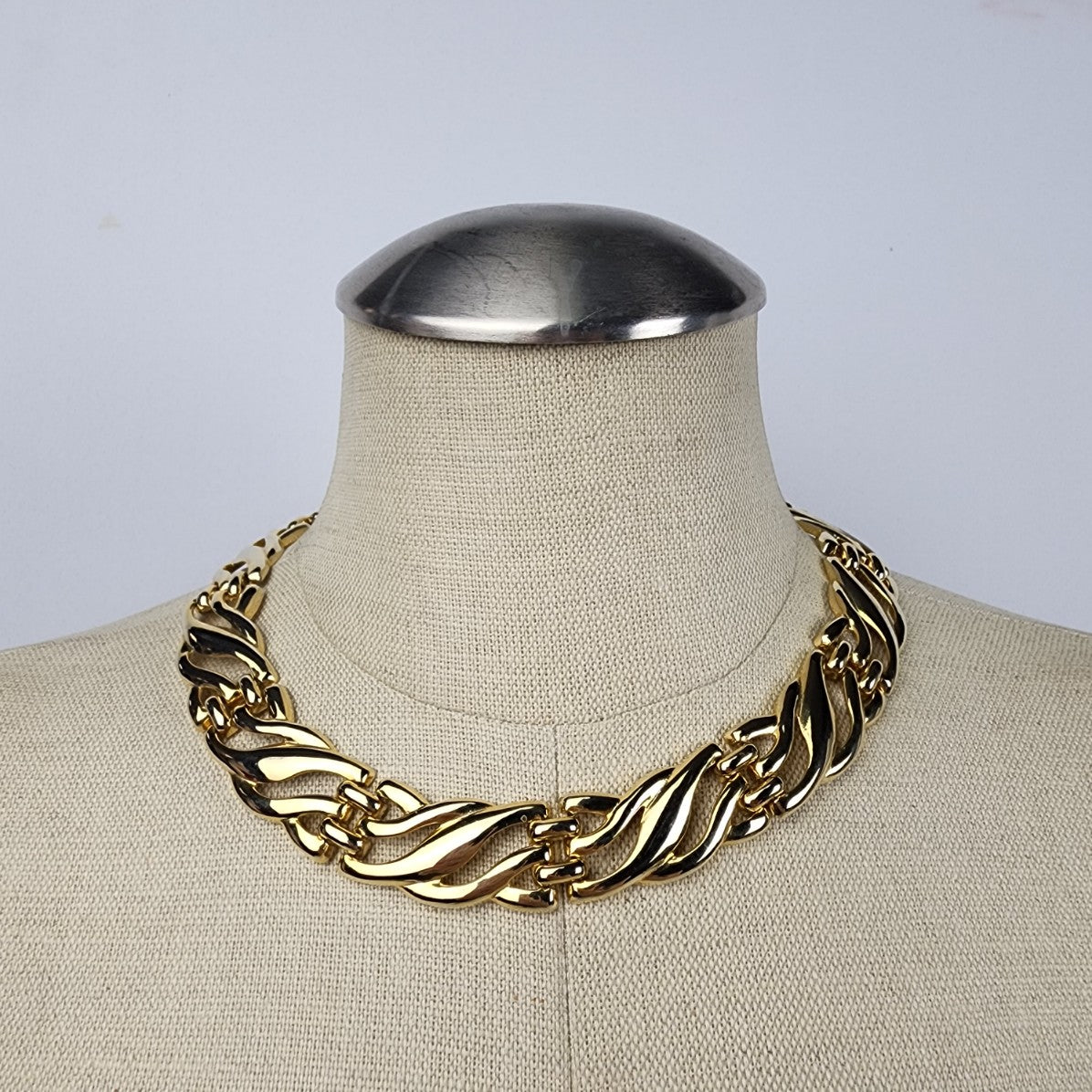 Vintage Gold Tone Collar Necklace