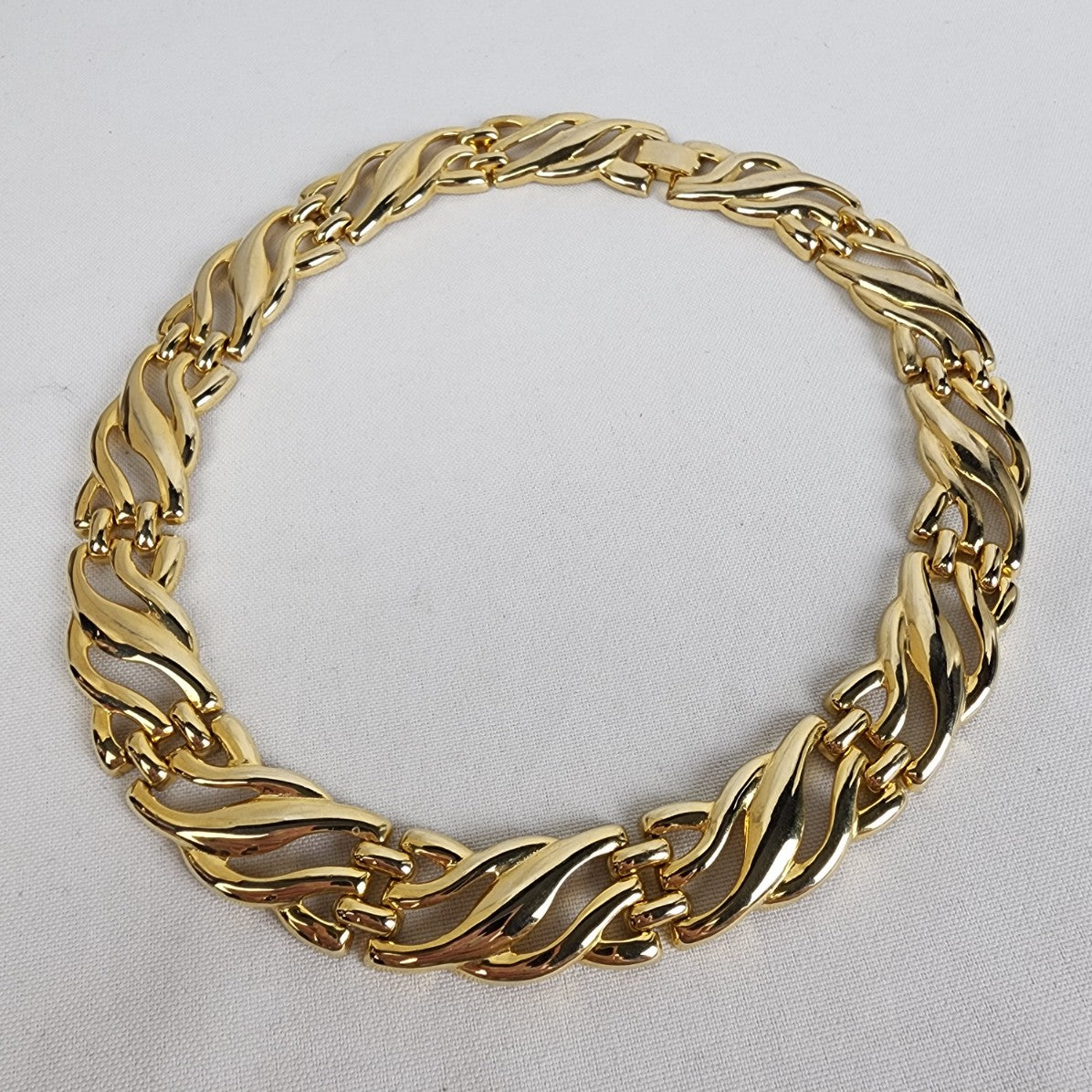 Vintage Gold Tone Collar Necklace