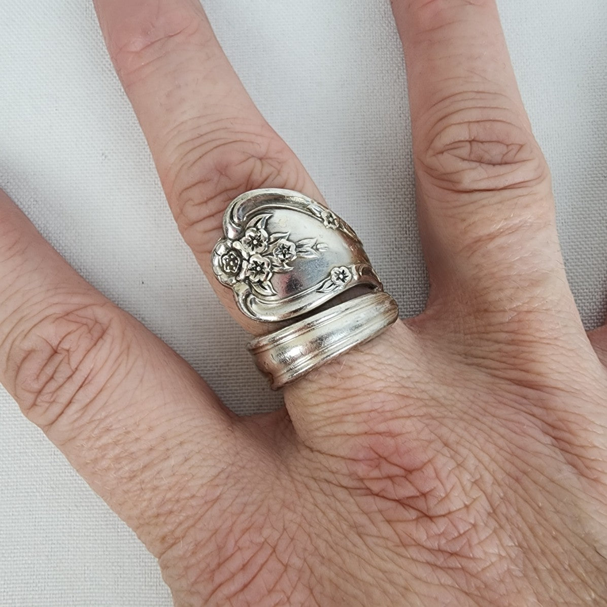 Vintage Silver Flower Spoon Ring Size 8