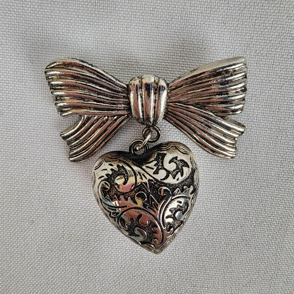 Vintage Silver Bow Heart Drop Brooch