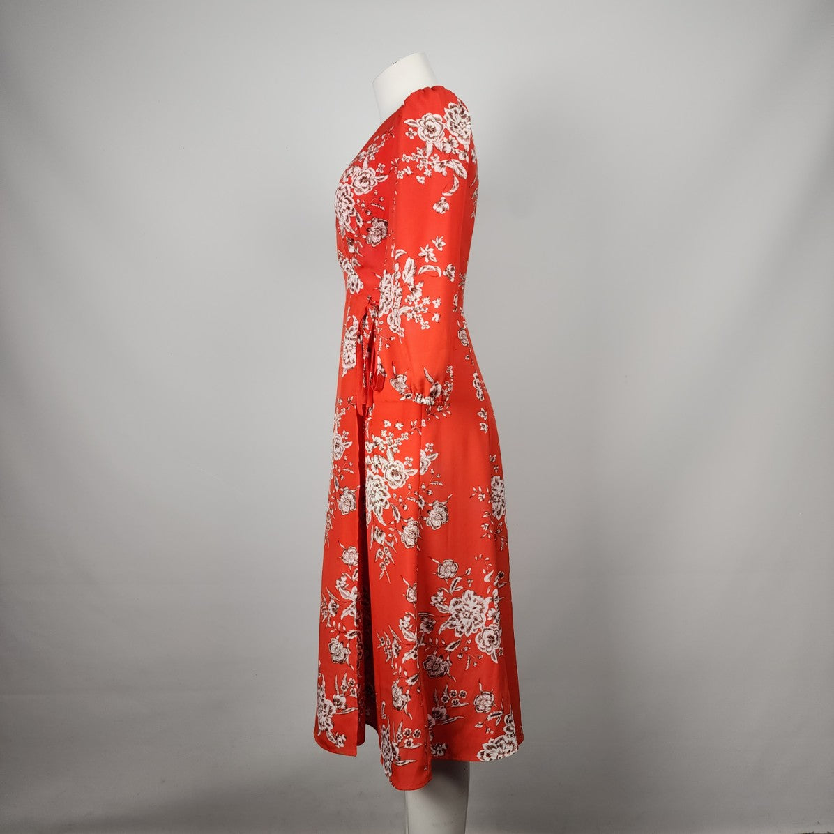 Vince Camuto Red Floral Wrap Nidi Dress Size 2