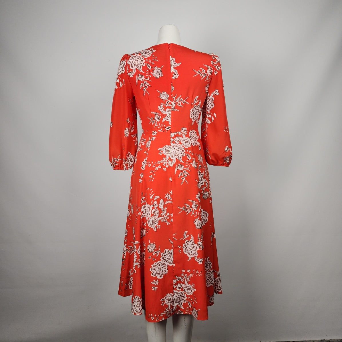 Vince Camuto Red Floral Wrap Nidi Dress Size 2