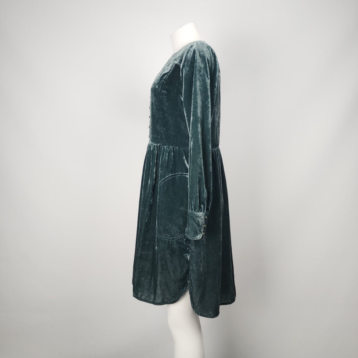 Holding Horses Anthropologie Green Velvet Shirt Dress Size S