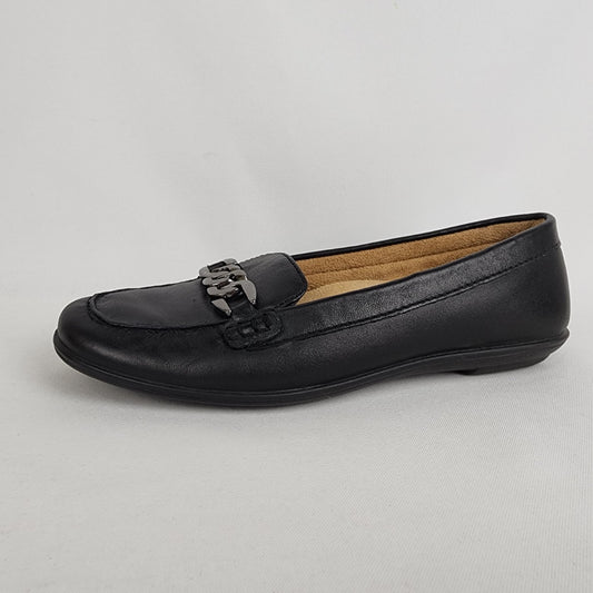 Naturalizer Black Leather Chain Detail Loafers Size 6