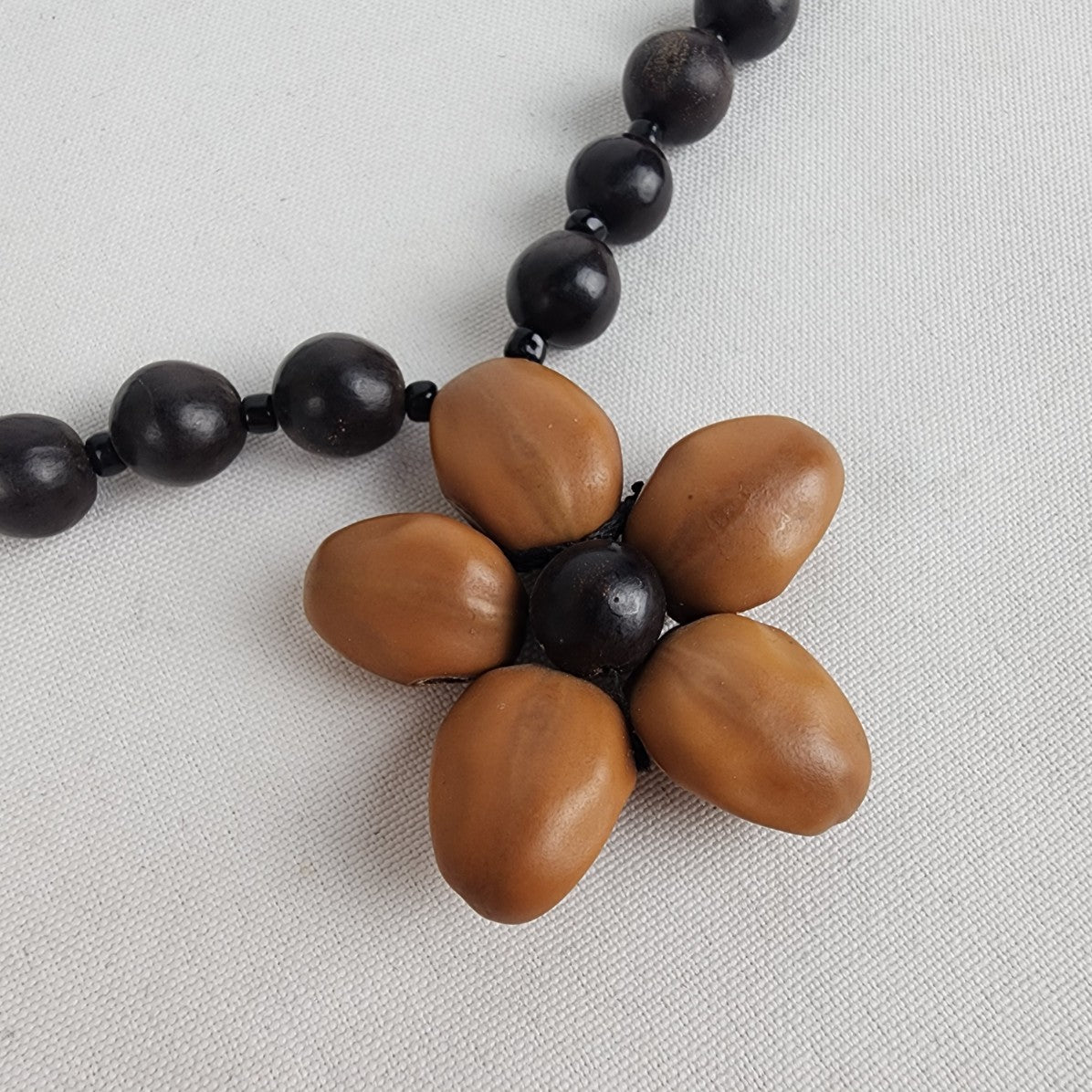 Vintage Wood Beaded Flower Necklace