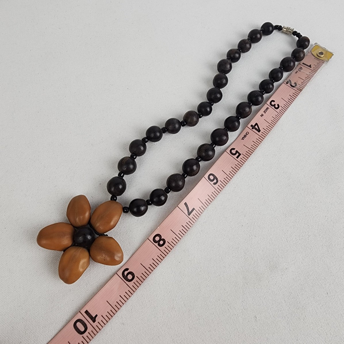 Vintage Wood Beaded Flower Necklace