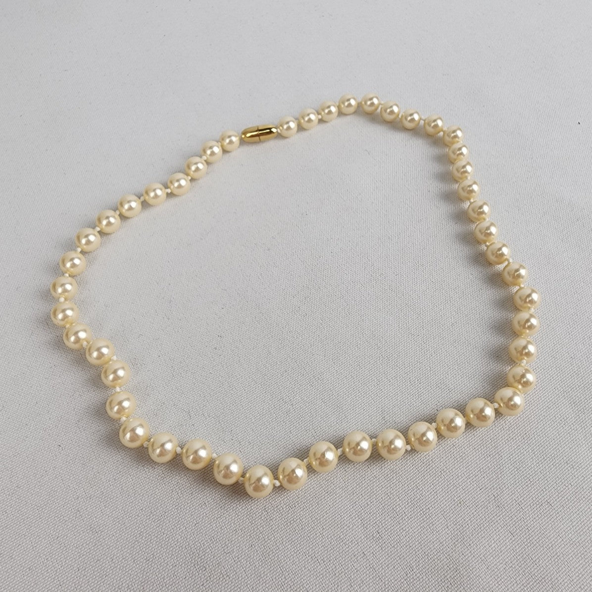 Vintage Glass Beaded Faux Pearl Necklace