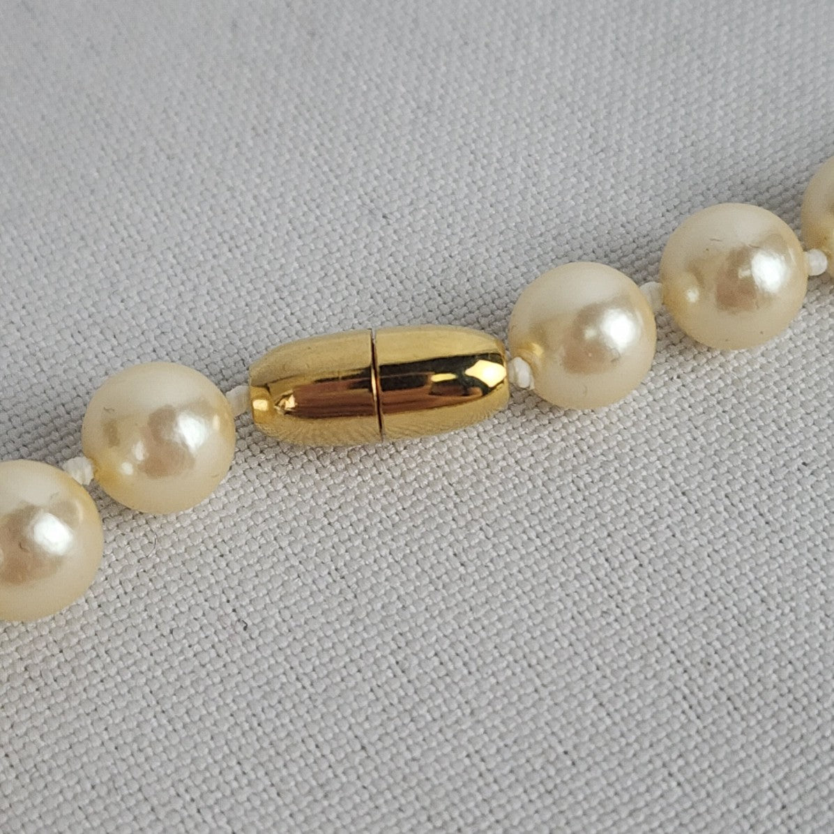 Vintage Glass Beaded Faux Pearl Necklace