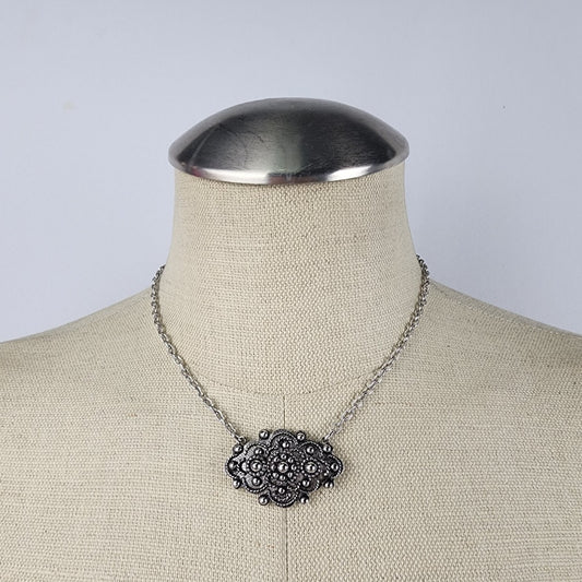 Vintage Sarah Coventry Silver Pendant Necklace