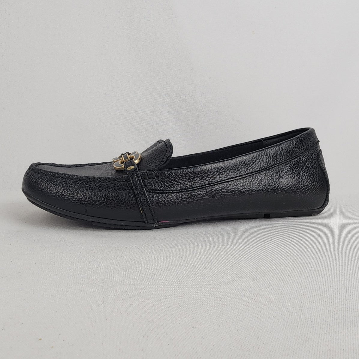 Isaac Mizrahi Black Leather Chain Detail Loafers Size 9