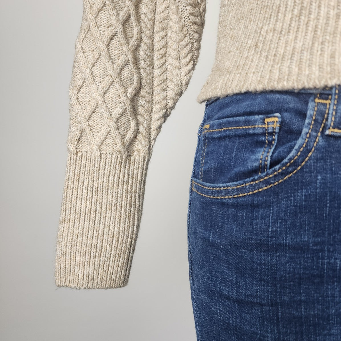 H&M Oatmeal Cable Knit With Ruffle Detail Sweater Size S