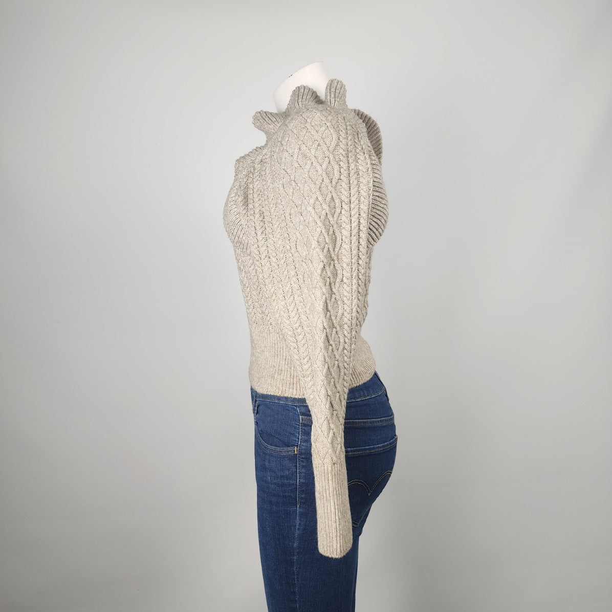 H&M Oatmeal Cable Knit With Ruffle Detail Sweater Size S