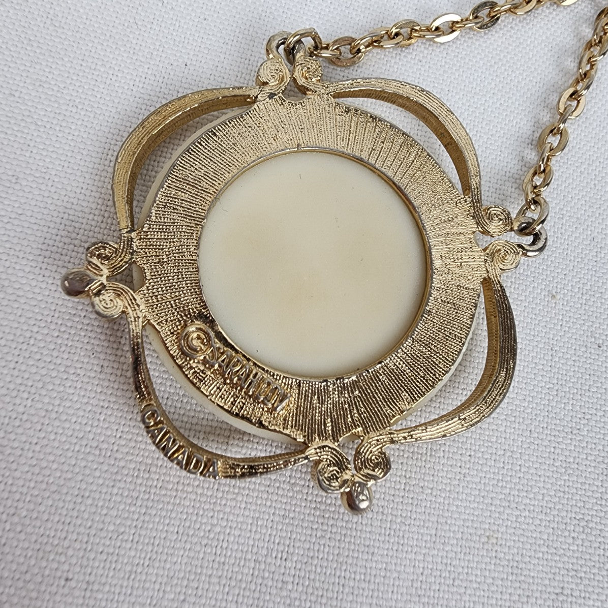 Vintage Sarah Coventry Cream Carved Womens Face Pendant Necklace