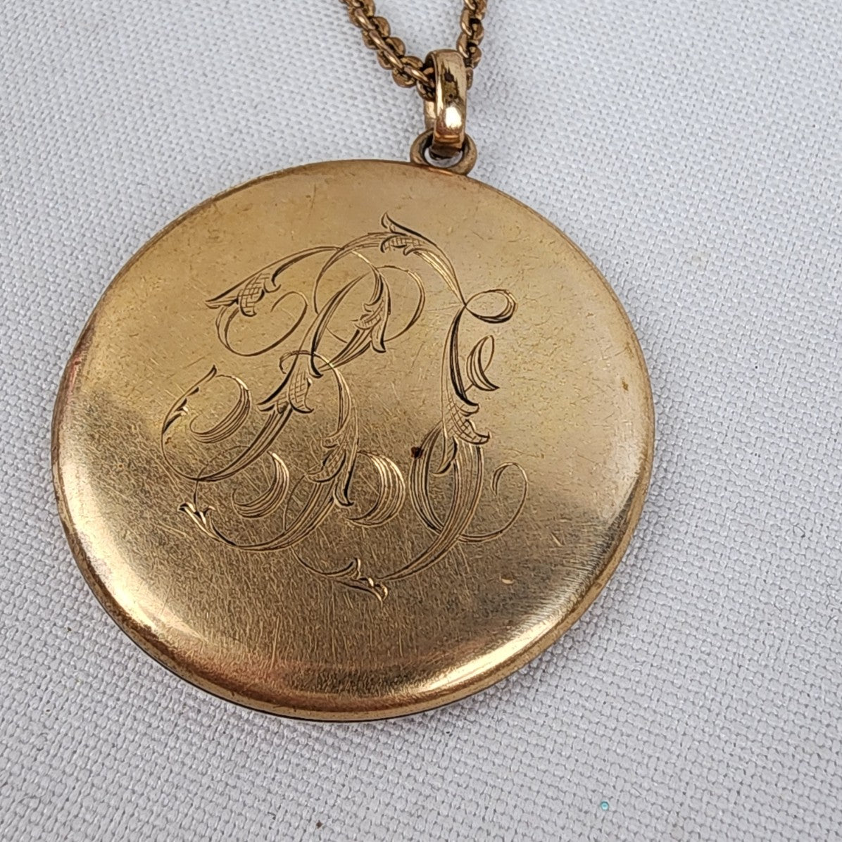 Antique W & SB Gold Fill Engraved Initials 2 Photo Locket Chain Necklace