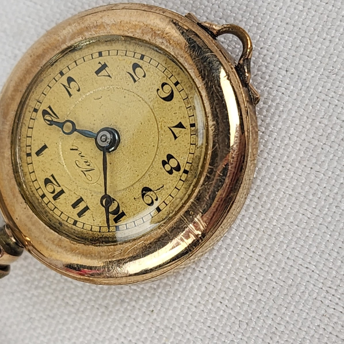 Antique Fortune Gold Filled 15 Jewel Brooch Watch