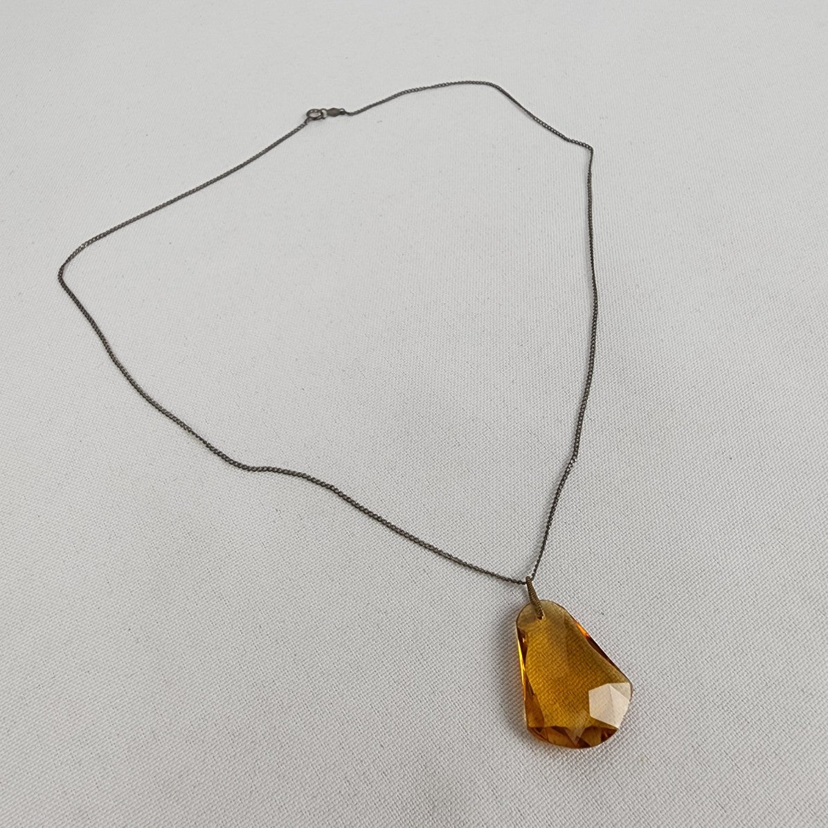 Vintage Sterling Silver Cut Amber Glass Pendant Chain Necklace