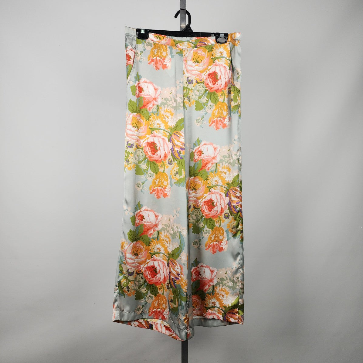 Alembika Grey Floral Pint Silky Wide leg Pants Size M