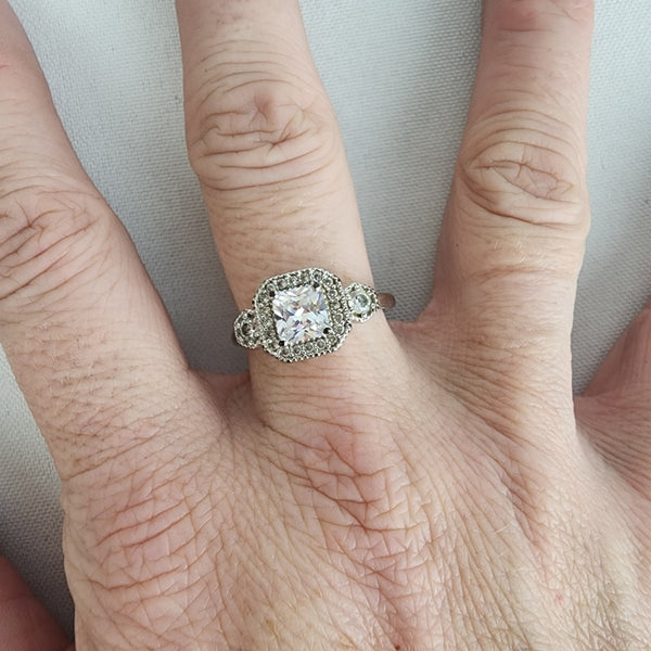 【TATIANA】BOLD STAR PATTERN RING★送料・関税込★2色 Stella & Dot Deco Silver Tone Cocktail Ring Size 9 – DYL