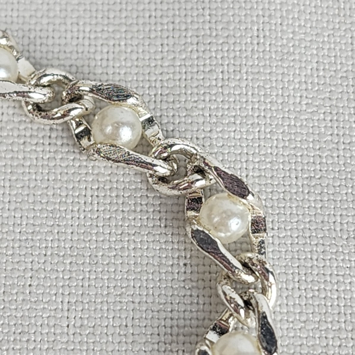 Silver Tone Faux Pearl Chain Link Bracelet