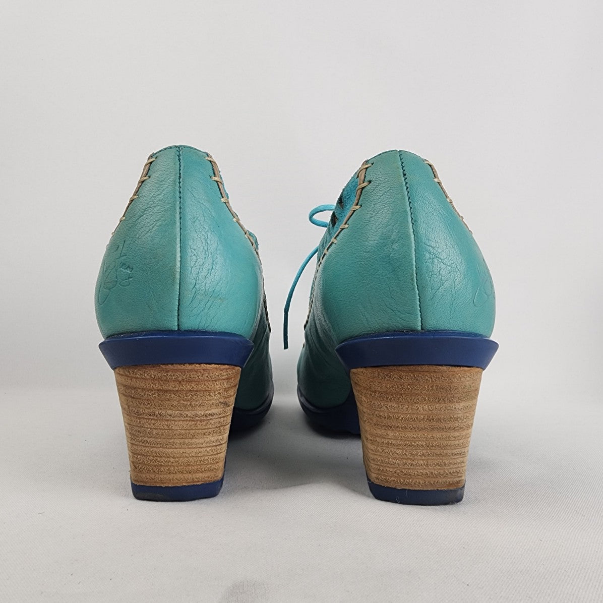 John Fluevog Hopefuls Cheerful Aqua Leather Lace Up Booties Size 9.5