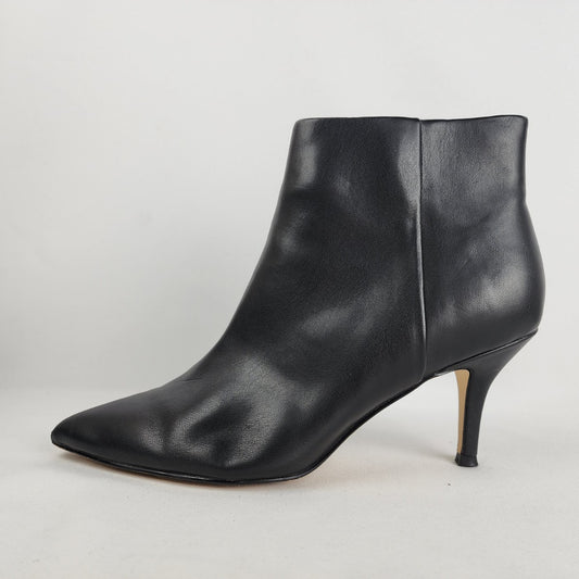 Nine West Black Leather Heeled Ankle Booties Size 8.5