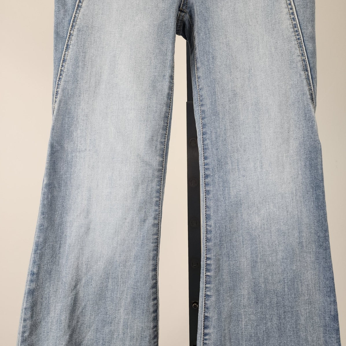 Rewash High Rise Flare Leg Raw Hem Jeans Size 25