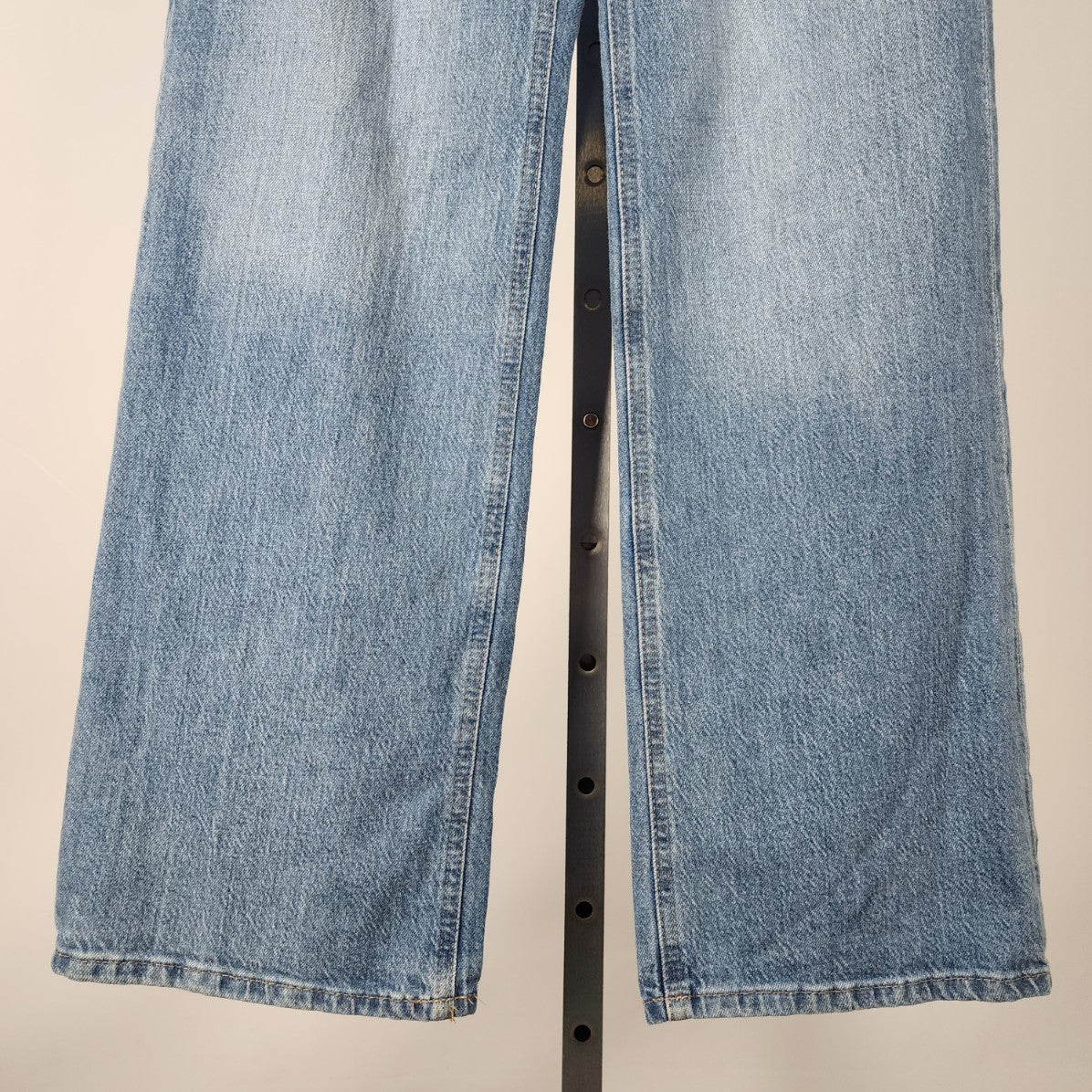 H&M High Rise Wide Leg Denim Jeans Size 2