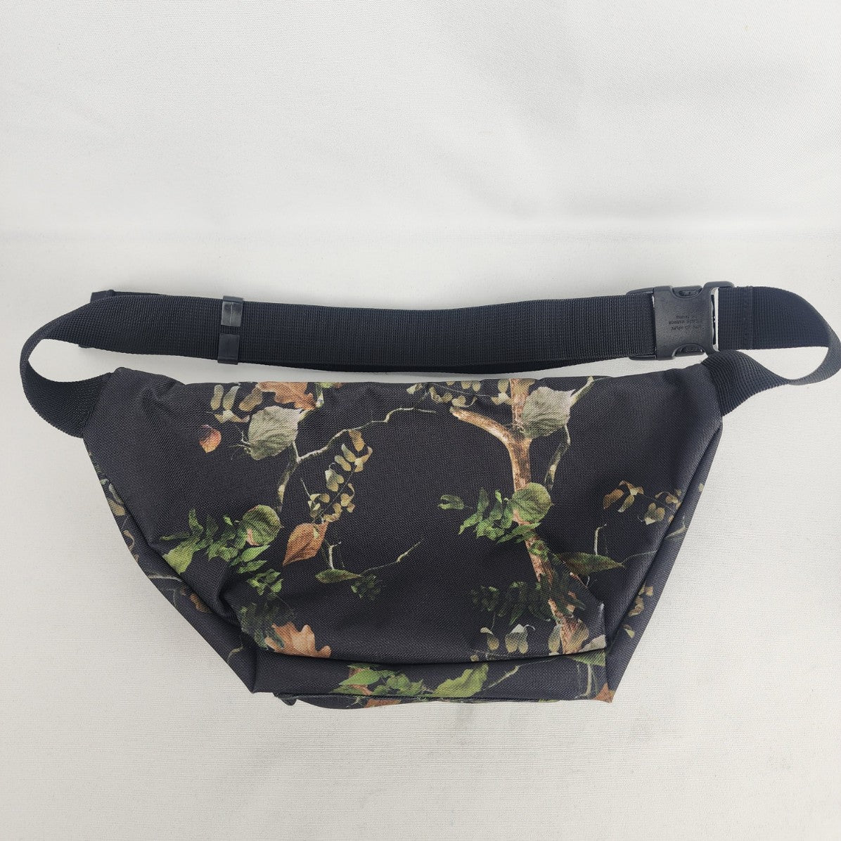 Herschel Supply Seventeen Black Floral Hip Pack Belt Bag