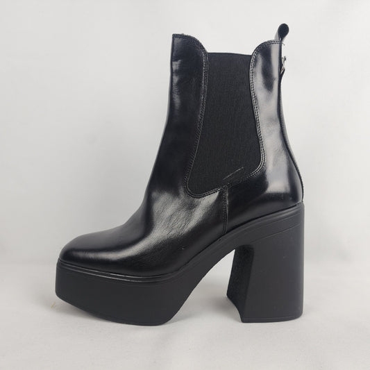 L'intervalle Black Leather Platform Chunky Heeled Ankle Boots Size 5.5