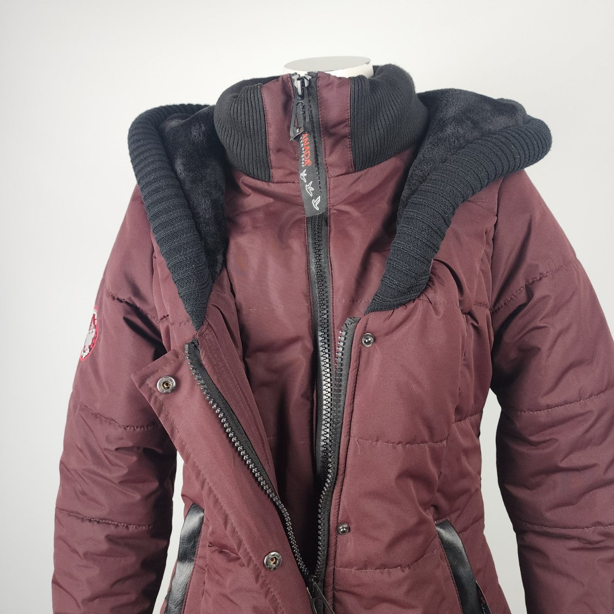 Canada Weather Gear Burgundy Winter Jacket Size L