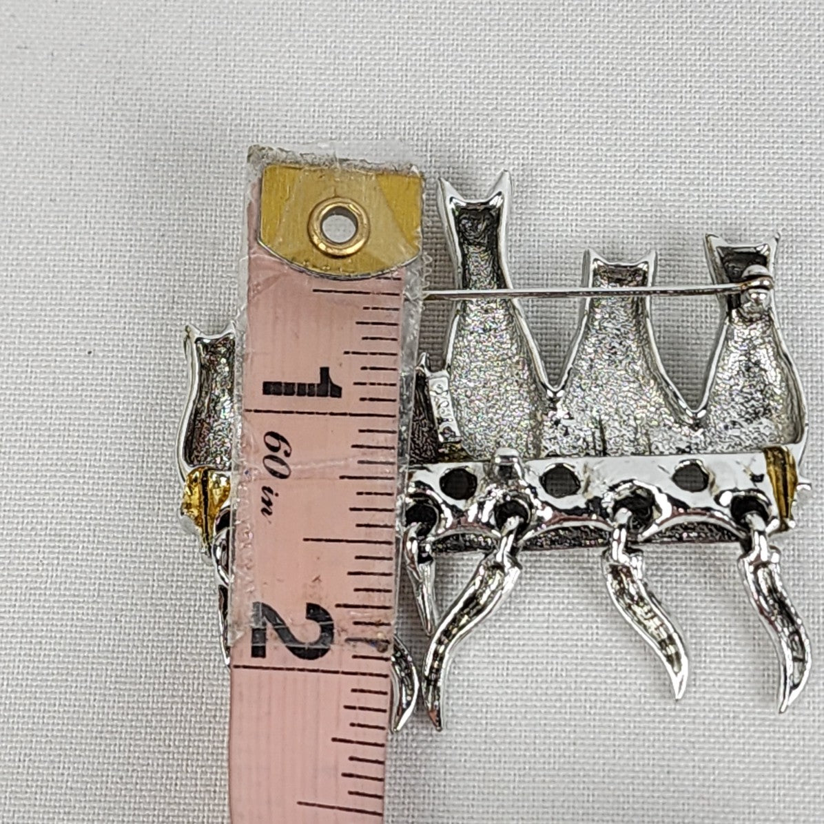 AJ Silver Tone Cats On The Fence Articulated Tails Brooch