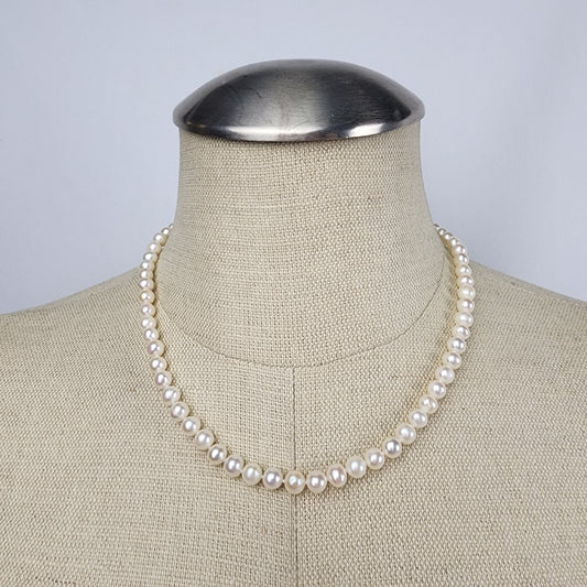 Vintage Cream Faux Pearl Glass Beaded Necklace