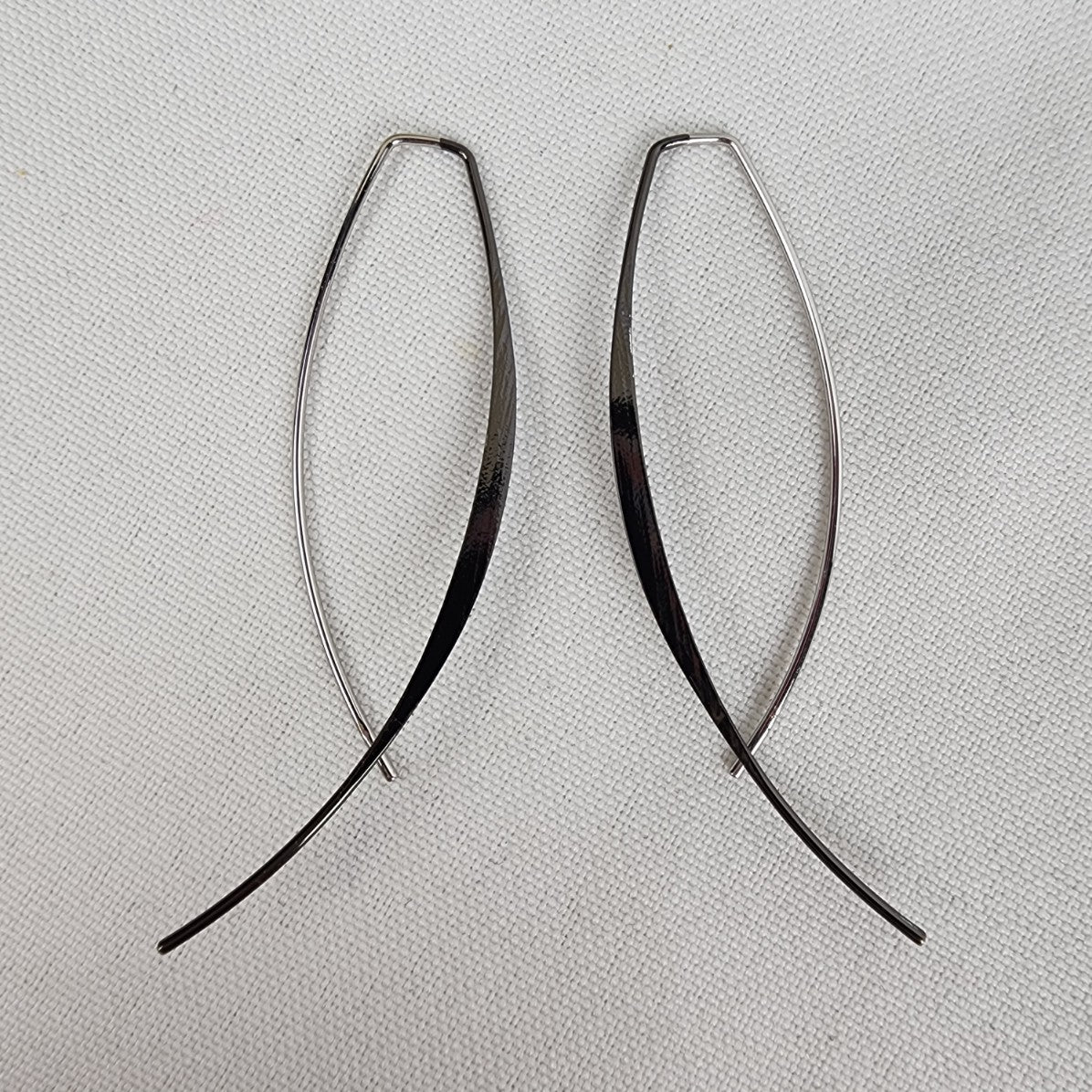 Fifth Avenue Collection Silver Tone Modern Flare Earrings