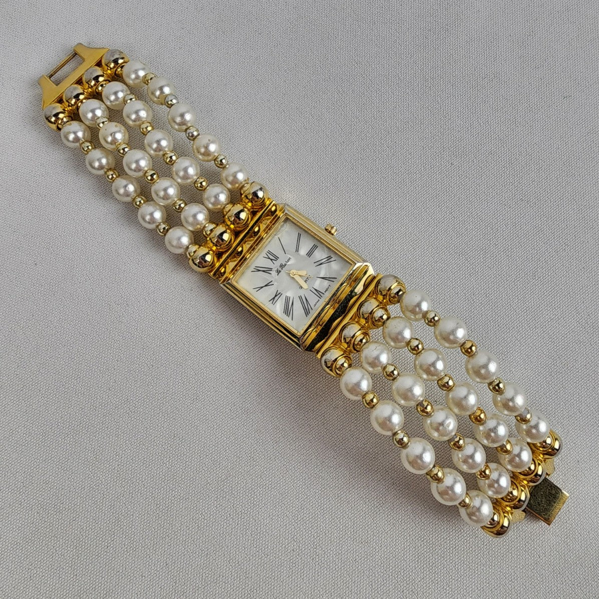 Vintage Le Baron Gold Tone Faux Pearl Watch