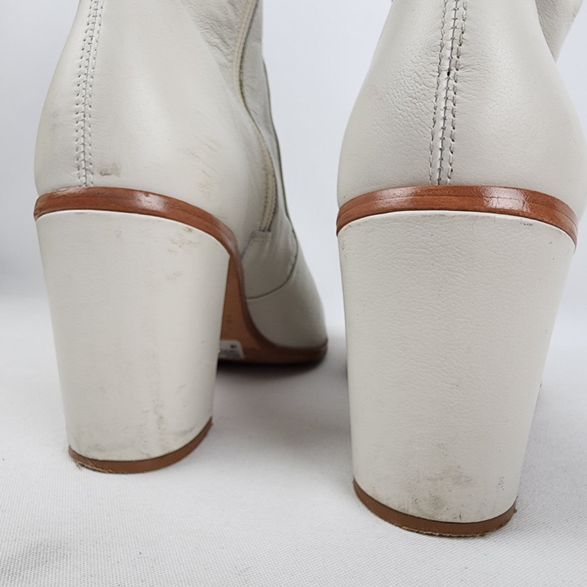 Schultz White Leather Heeled Ankle Boots Size 9