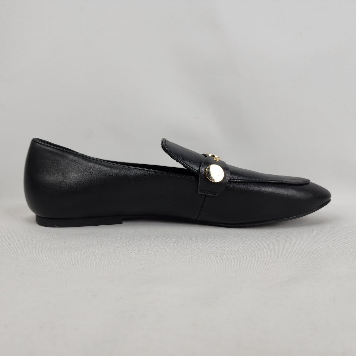 Kensie Black Leather Gold Studded Loafers Size 8.5