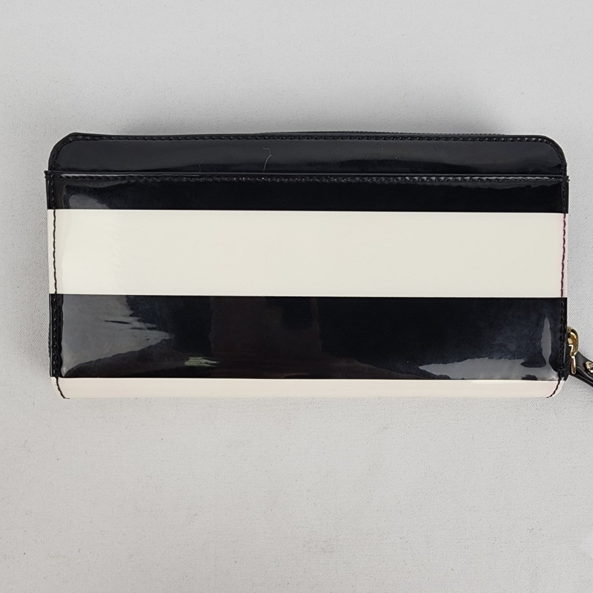 Kate Spade Black & White Stripped Zip Around Wallet