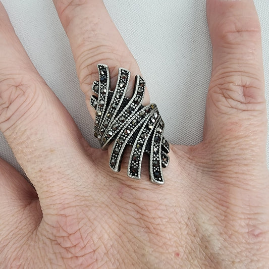 Marcasite Silver Statement Ring Size 6.5