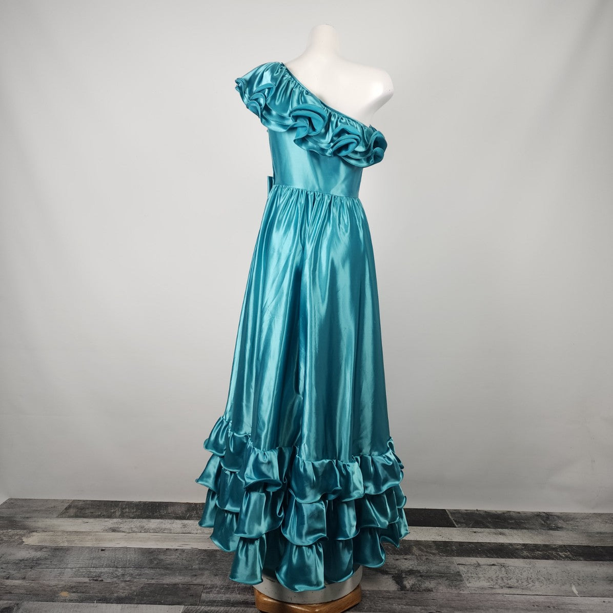 Vintage Party Time Blue One Shoulder Ruffle Gown Size XS