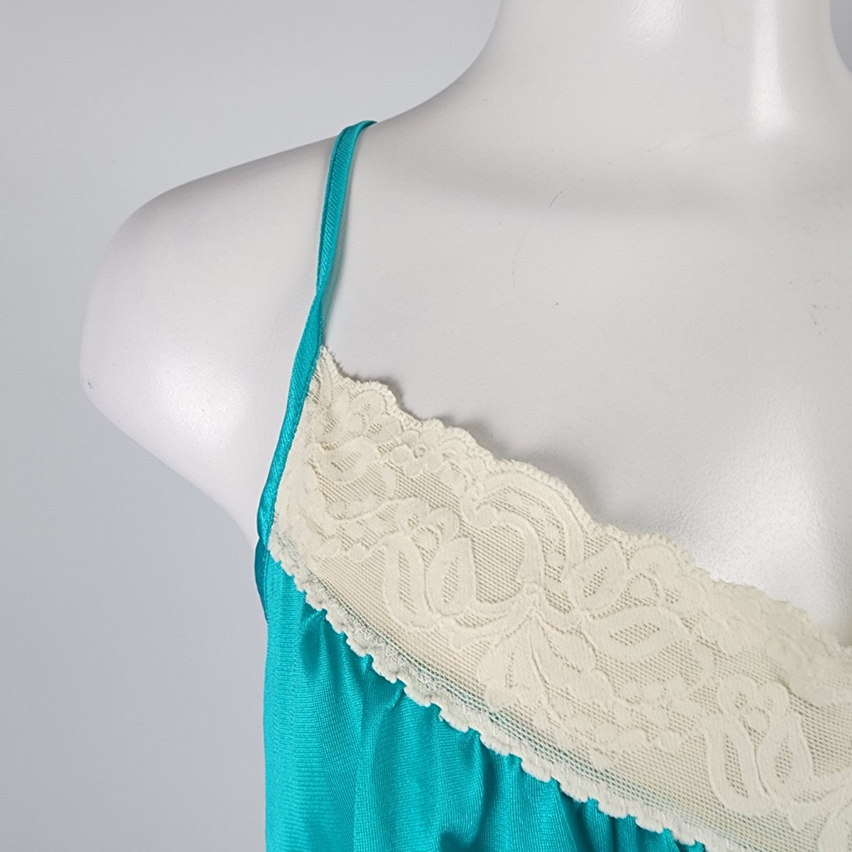 Vintage Cherie Teal Lace Trim Lingerie Top & Pants Set Size M/L